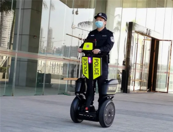 九号公司警务用车再添新成员 N85c在河南洛阳正式“上岗”(图3)