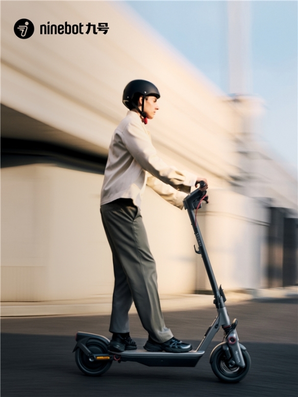 高效通勤or享受越野乐趣，九号电动滑板车应该怎么选?(图1)