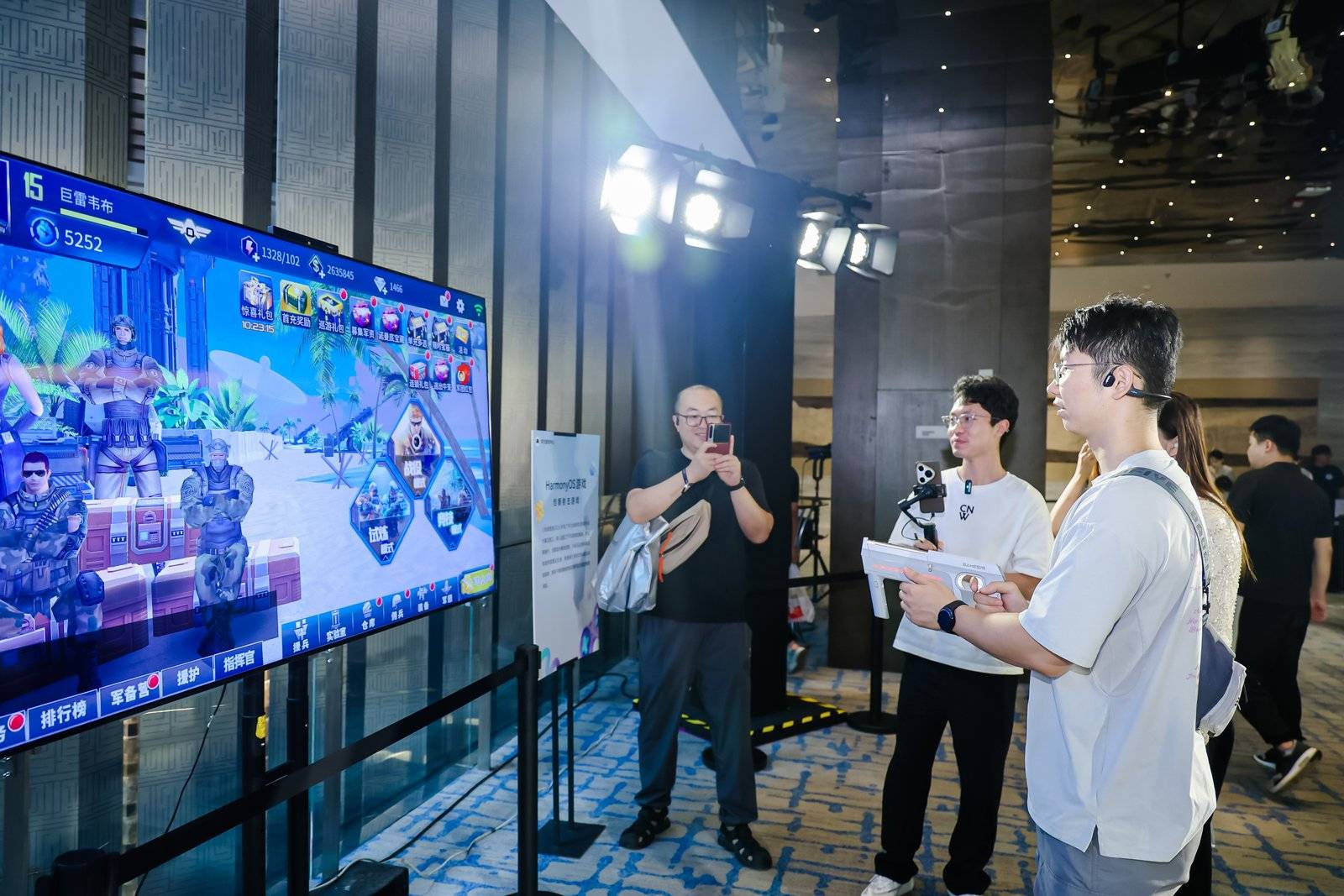 鸿蒙游戏数量破万，《原神》重磅登陆开启全场景游戏新体验 (图3)