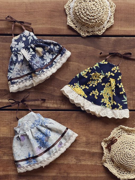 《宝可梦》的时尚日常：为迷你手办亲手制作百变服装(图2)