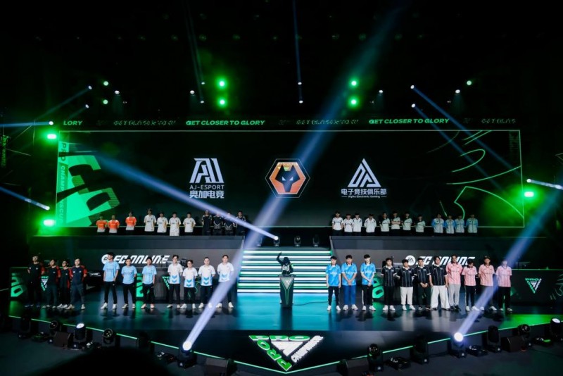 咫尺荣光 --《FC PRO冠军杯》及《FC PRO足球世界挑战赛》圆满落幕(图1)