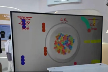 减肥党狂喜 上海外滩大会现幻觉零食 靠视听模拟品尝