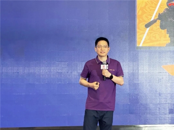 巳海昇屏，E立潮头！2025年AOC显示器全国操盘手大会隆重召开！(图5)