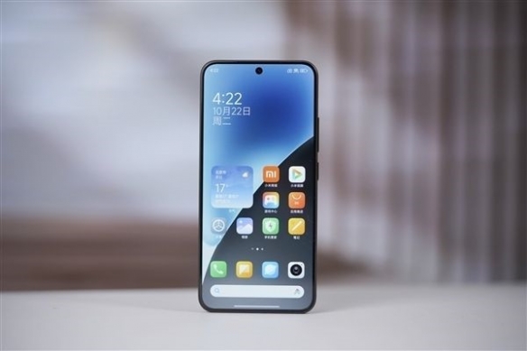 小米17全系电池规格揭晓!标准版首配7000mAh大电池(图3)