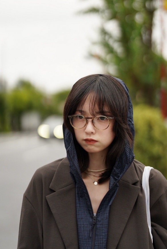 《寂静岭f》女主脸模分享写真照：甜美清纯太好看了！(图1)