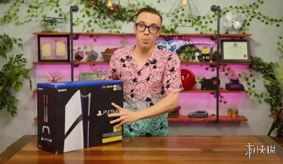 海外博主实测 确证PS5 Pro手柄没有(图2)