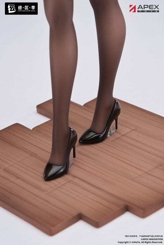 绝区零月城柳 OL风黑丝眼镜尽显成年人魅力 1/8 模型(图4)