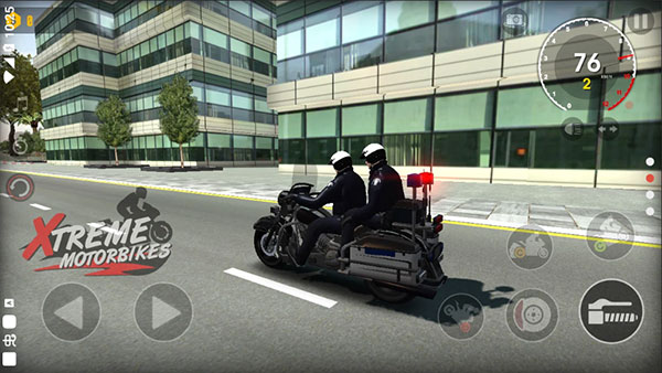 
极限摩托车 （无限金币版）