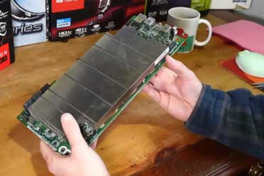 “PS5显卡”名不虚传！挖矿显卡BC-250竟能流畅玩3A