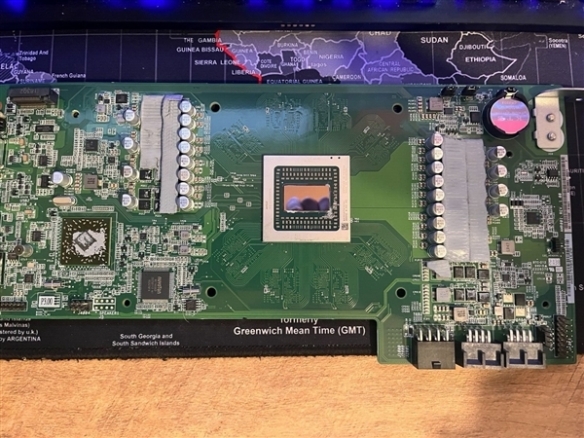 “PS5显卡”名不虚传！挖矿显卡BC-250竟能流畅玩3A(图4)