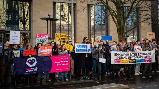 《给他爱5》销量超巴西总人口 游戏界销量天花板！(图3)