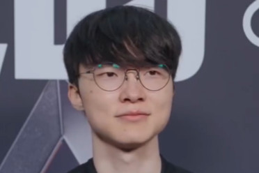Faker评各赛区历史最佳：自评LCK第一 Uzi为LPL最佳