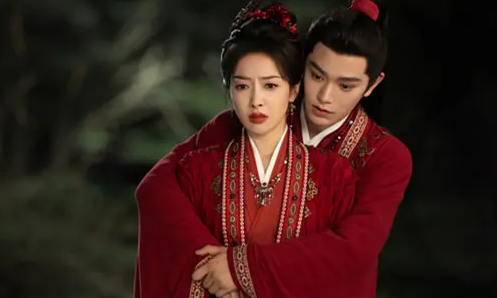 山河枕卫韫什么时候向楚瑜表白的