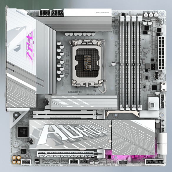 从旗舰冰雕到高性价比魔鹰,如何为年末装机精准选板?(图7)