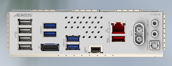 从旗舰冰雕到高性价比魔鹰,如何为年末装机精准选板?(图8)