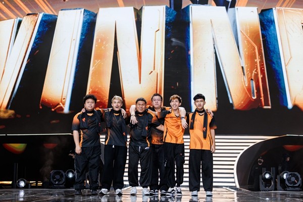 2025CFS成都完美收官，AG战胜STS夺得队史第三座CFS冠军