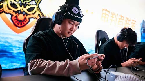 巅峰星路，破浪而归！《巅峰战舰》2025星路联赛圆满收官！