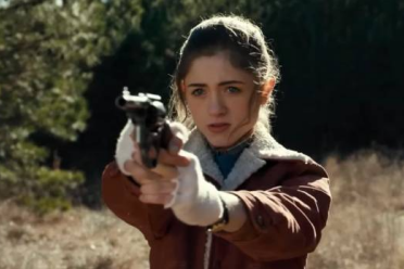 一场插画引发的AI疑云:粉丝用剧照为《怪奇物语》正名