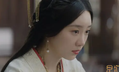 星汉灿烂万萋萋和谁在一起了