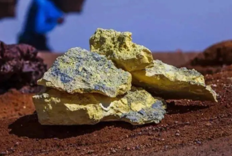 被称为“新材料之母”的稀土是一种土吗？