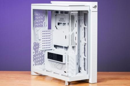 ​全新白色ROG幻世神海景房机箱即将登场，打造纯白桌搭新体验